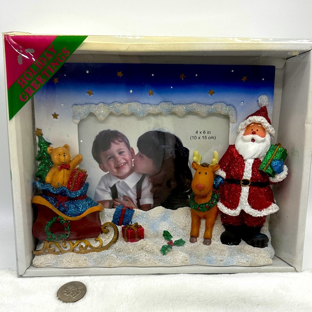 Holiday Christmas 3D Table Top Picture Frame 
NEW